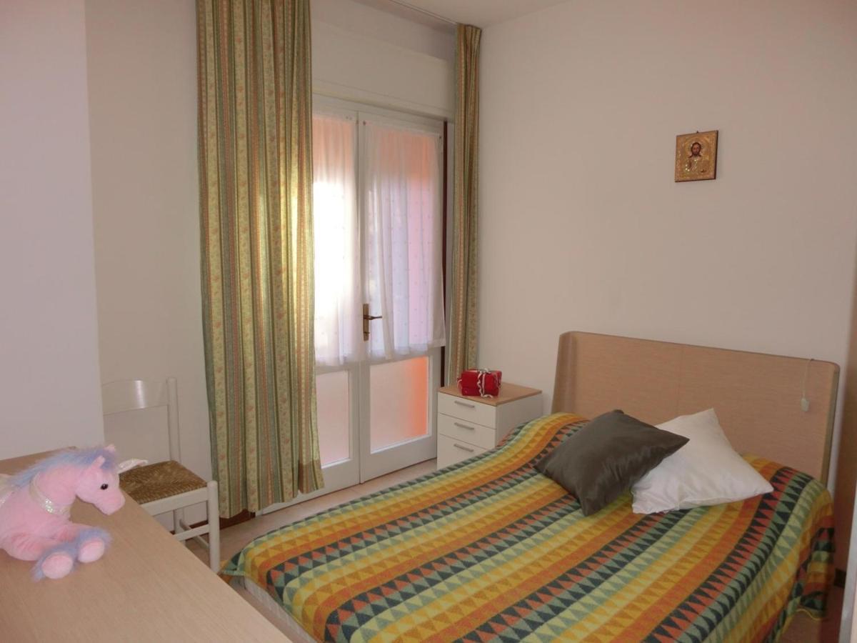 Nice Two-Bedroom Apartment 150M From The Beach Bibione Exteriör bild