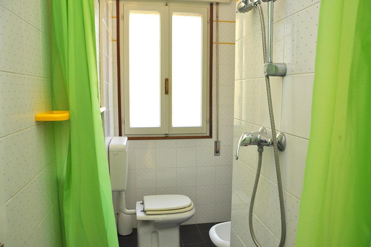 Nice Two-Bedroom Apartment 150M From The Beach Bibione Exteriör bild
