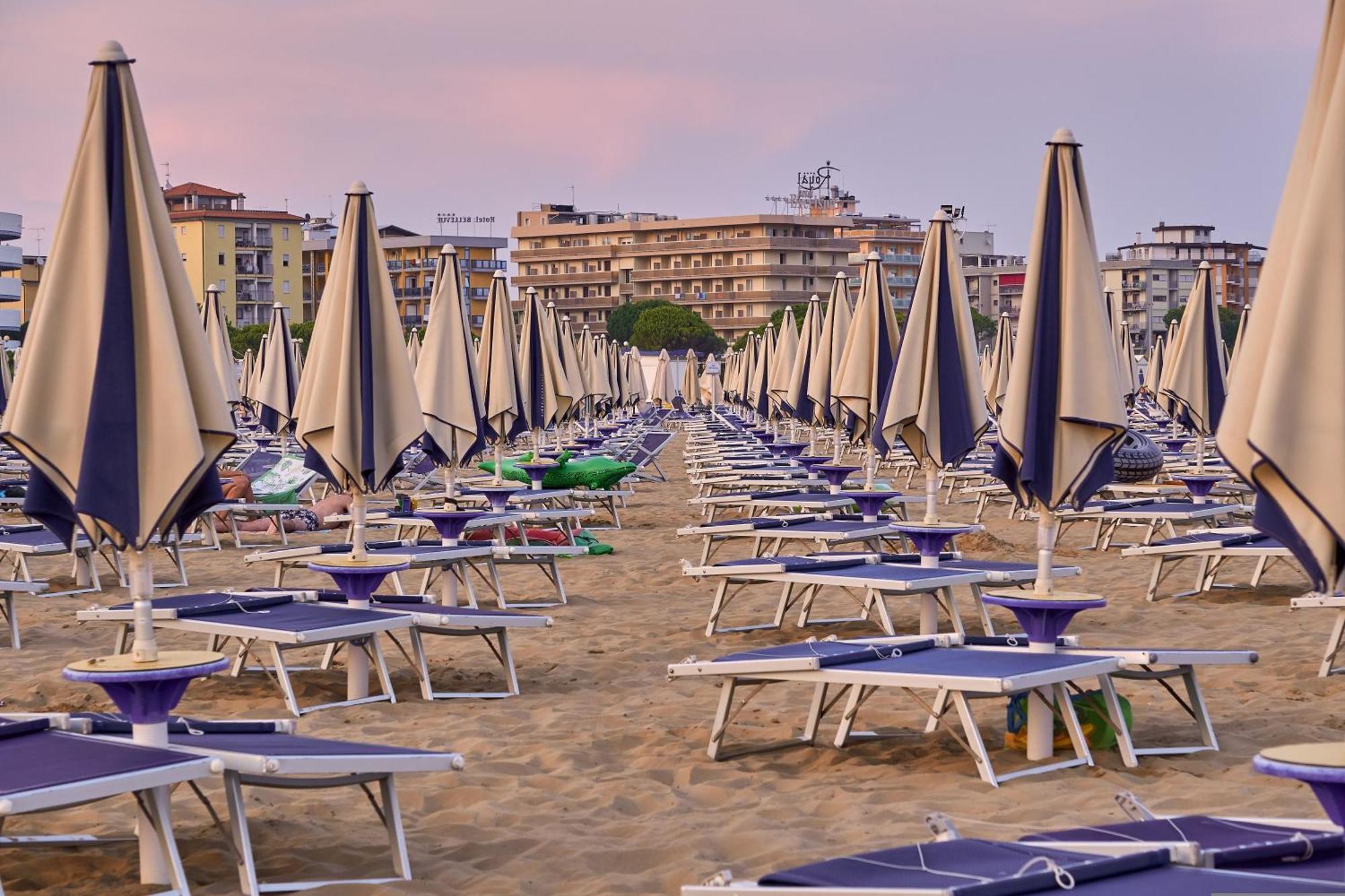 Nice Two-Bedroom Apartment 150M From The Beach Bibione Exteriör bild